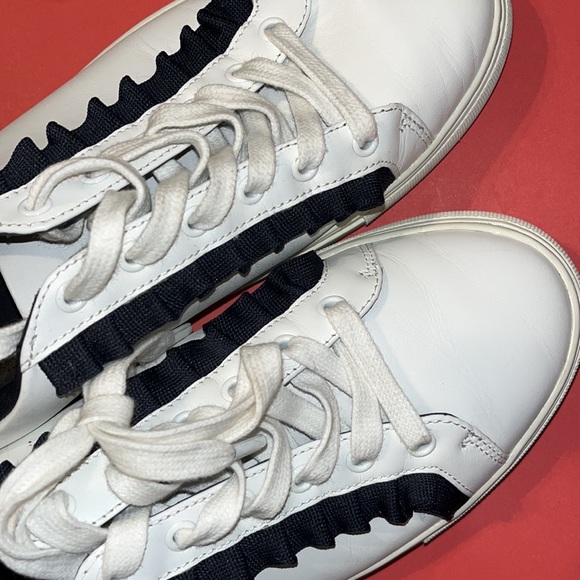 🏆🫶🏻🏆• Tory Burch x Ruffle, no feather vibes •🫶🏻🏆🫶🏻 - Picture 15 of 16